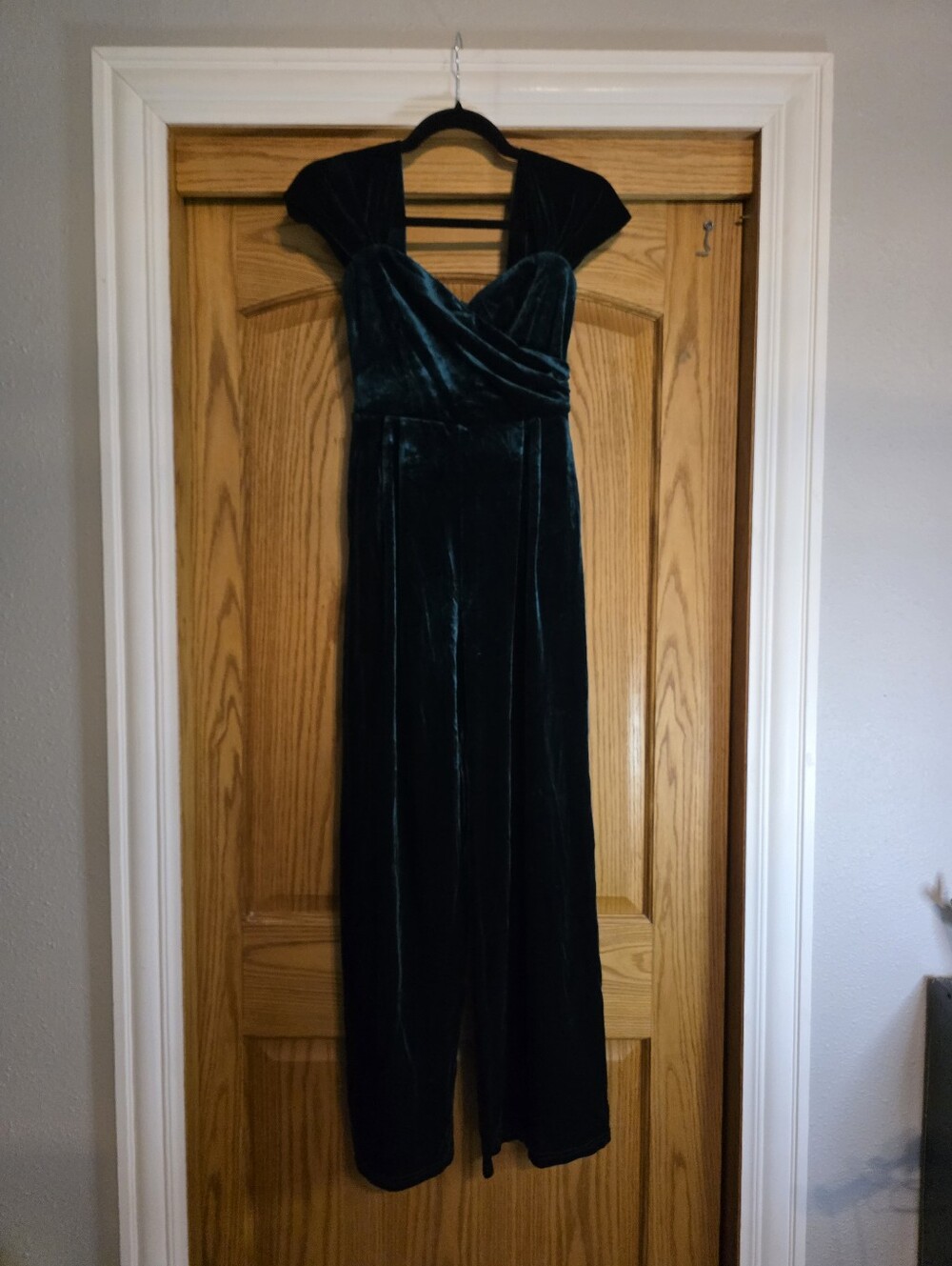 Velvet Dark Green Jumpsuit with Cap Sleeves